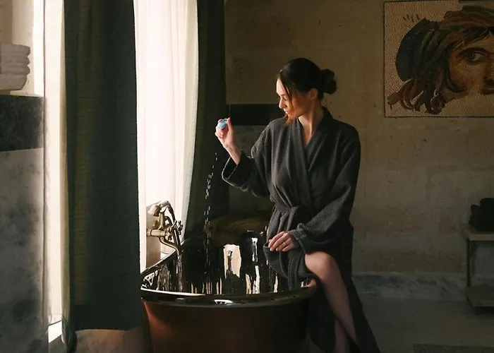 Aza Cave Cappadocia Adult 3*